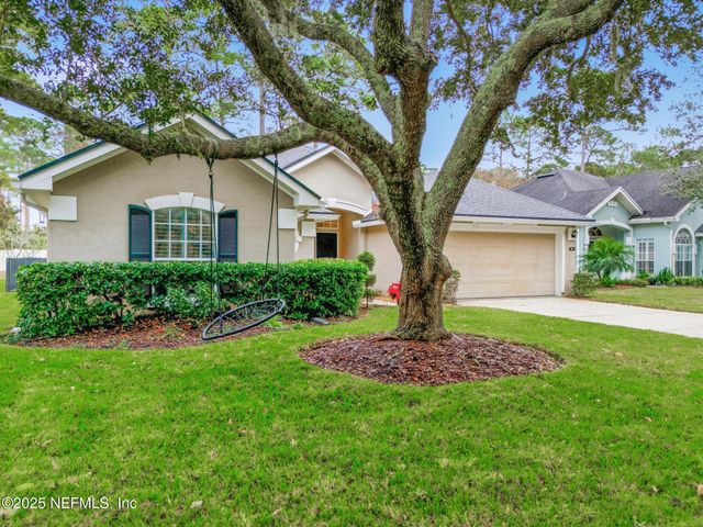 701 LAKE STONE Circle, Ponte Vedra Beach, FL 32082