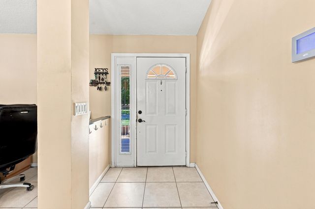 2195 F Road, Loxahatchee, FL 33470