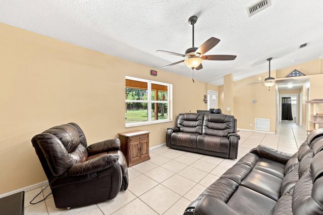 2195 F Road, Loxahatchee, FL 33470