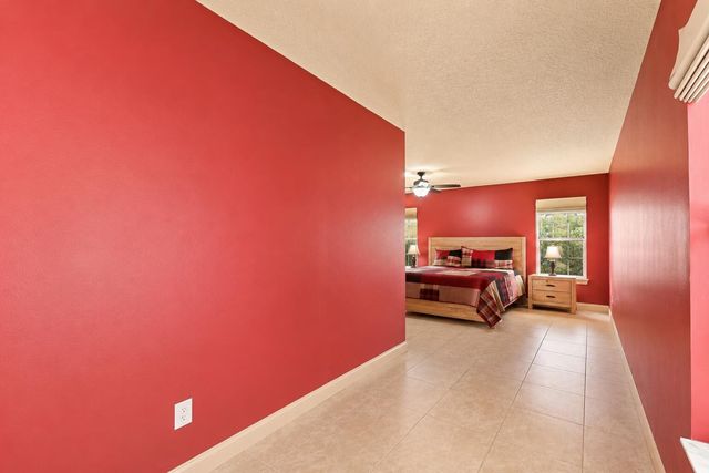 2195 F Road, Loxahatchee, FL 33470