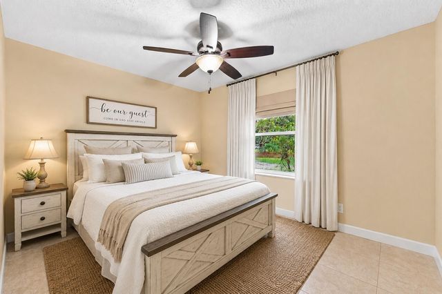 2195 F Road, Loxahatchee, FL 33470