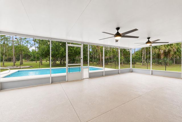 2195 F Road, Loxahatchee, FL 33470