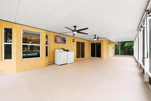 2195 F Road, Loxahatchee, FL 33470