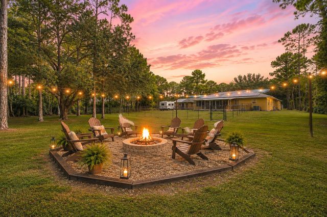 2195 F Road, Loxahatchee, FL 33470