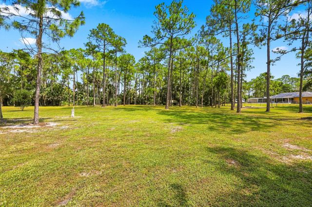 2195 F Road, Loxahatchee, FL 33470