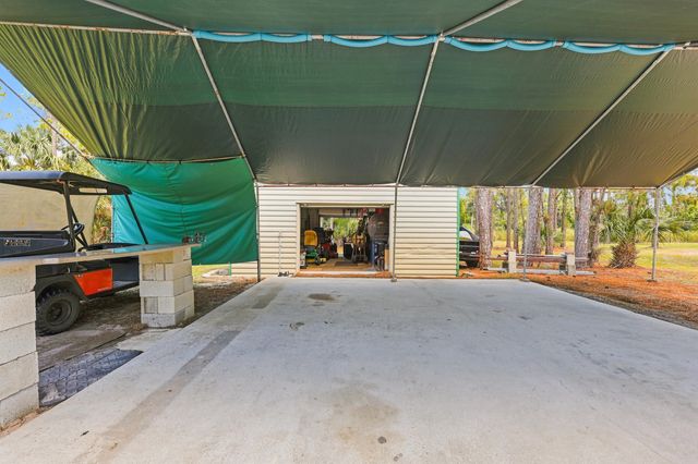 2195 F Road, Loxahatchee, FL 33470