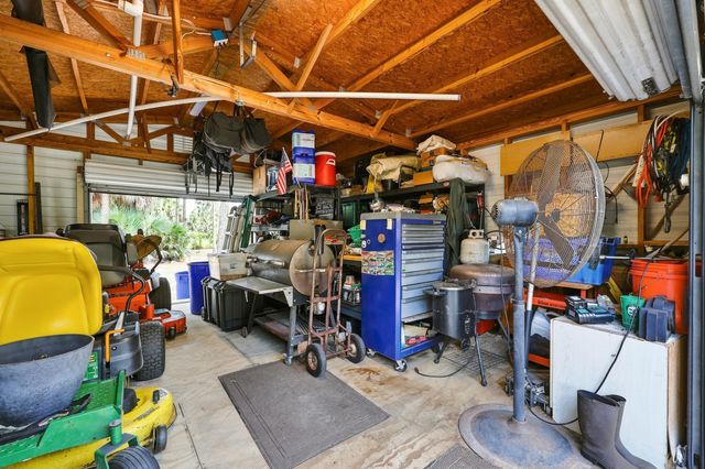 2195 F Road, Loxahatchee, FL 33470