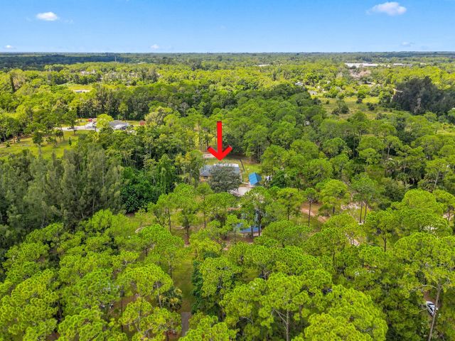 2195 F Road, Loxahatchee, FL 33470