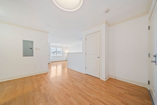 555 Page St 305, Stoughton, MA 02072