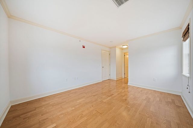 555 Page St 305, Stoughton, MA 02072