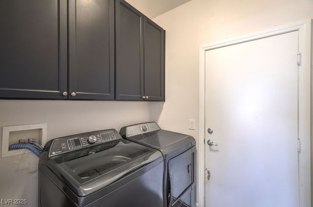 1900 Tremolite Avenue, Las Vegas, NV 89123