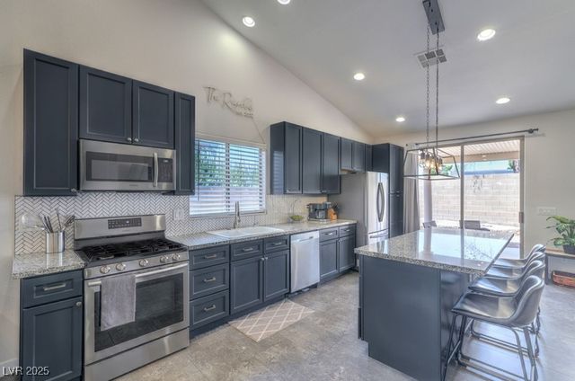 1900 Tremolite Avenue, Las Vegas, NV 89123