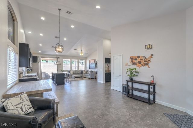 1900 Tremolite Avenue, Las Vegas, NV 89123