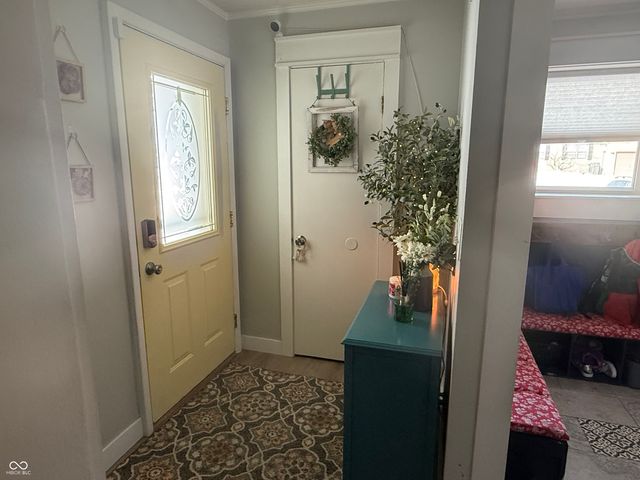 135 W Loretta Drive, Indianapolis, IN 46217