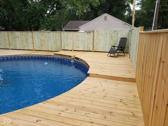 135 W Loretta Drive, Indianapolis, IN 46217