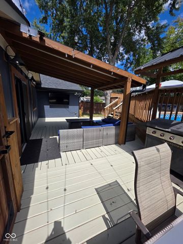 135 W Loretta Drive, Indianapolis, IN 46217