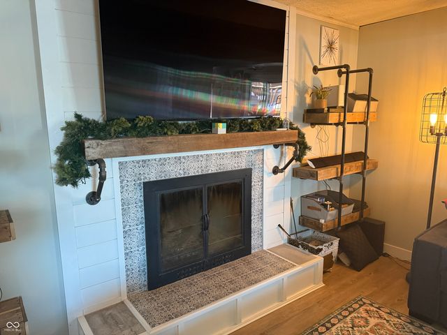 135 W Loretta Drive, Indianapolis, IN 46217