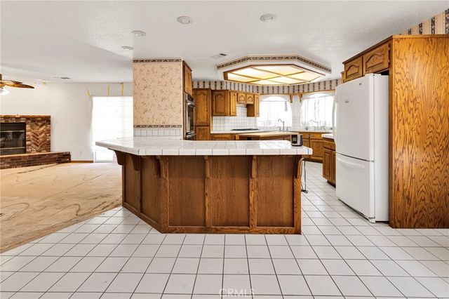 18588 Kamana, Apple Valley, CA 92307