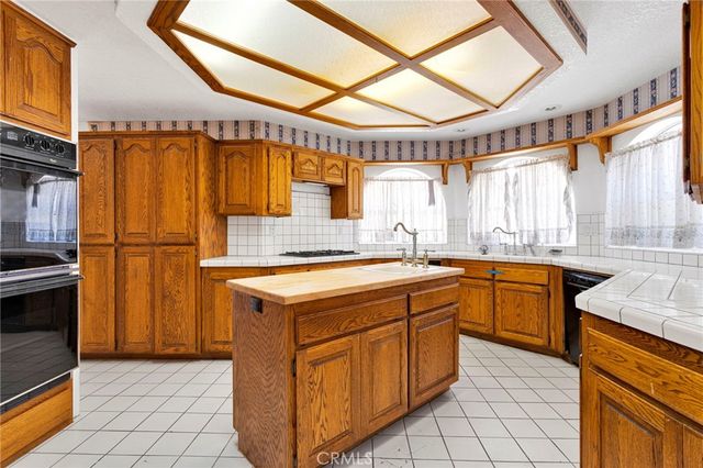 18588 Kamana, Apple Valley, CA 92307