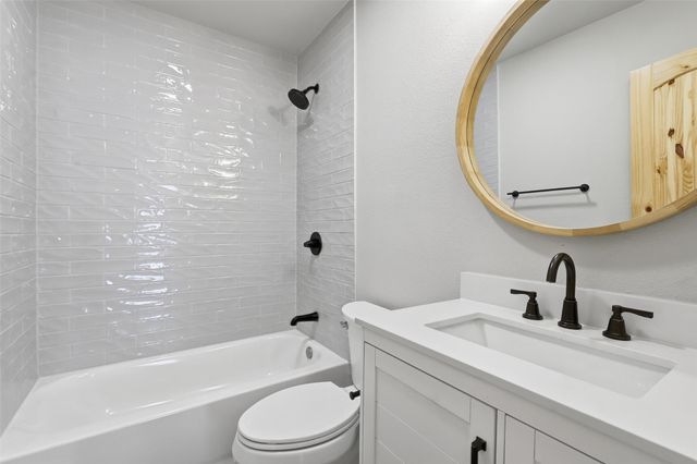 6917 Sheila Lane, Burleson, TX 76028