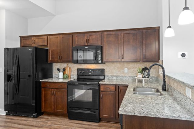 159 Matheson Dr, Clarksville, TN 37043