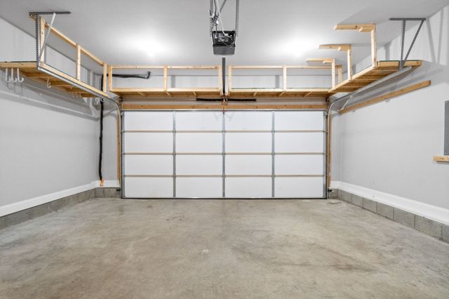 159 Matheson Dr, Clarksville, TN 37043