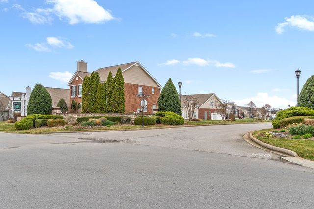 159 Matheson Dr, Clarksville, TN 37043