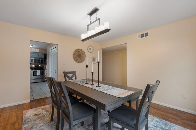 2978 Plaza Azul, Santa Fe, NM 87507