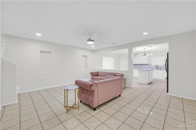 3904 Robin Avenue, Mcallen, TX 78504
