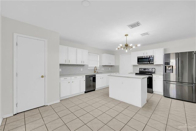 3904 Robin Avenue, Mcallen, TX 78504