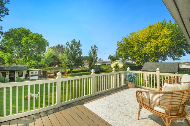 127 Ruth Lane, Nampa, ID 83686