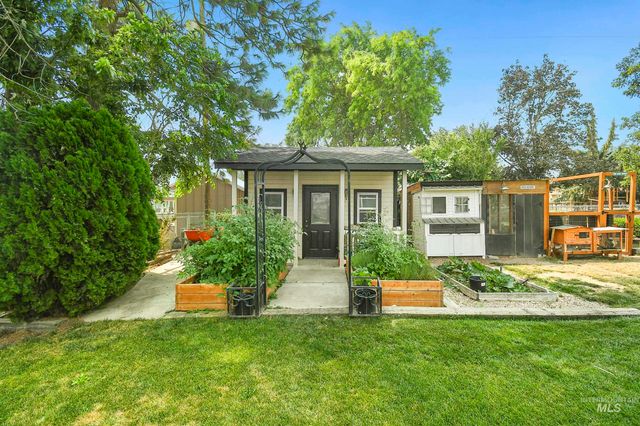127 Ruth Lane, Nampa, ID 83686