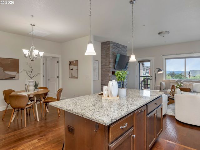 11425 Se FALCO St, Happy Valley, OR 97086
