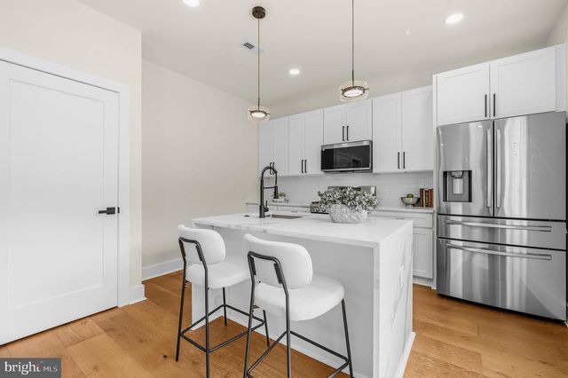 703 NORTHWEST DR, Silver Spring, MD 20901