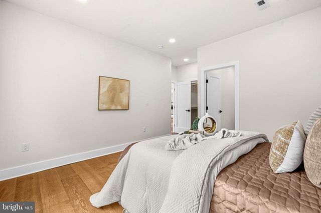 703 NORTHWEST DR, Silver Spring, MD 20901