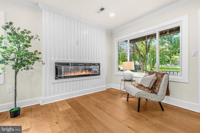 703 NORTHWEST DR, Silver Spring, MD 20901