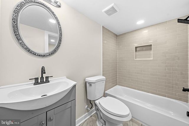 703 NORTHWEST DR, Silver Spring, MD 20901