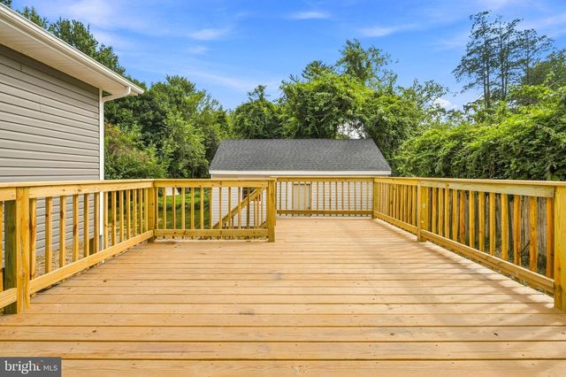 703 NORTHWEST DR, Silver Spring, MD 20901