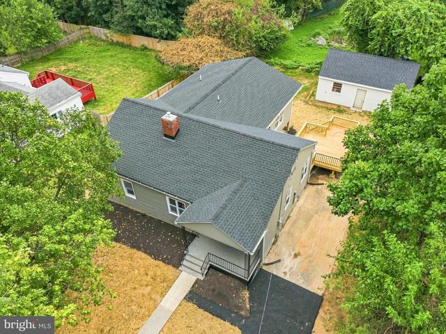 703 NORTHWEST DR, Silver Spring, MD 20901