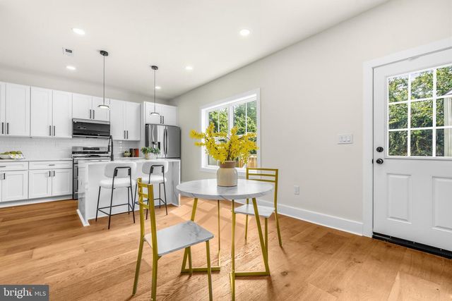 703 NORTHWEST DR, Silver Spring, MD 20901