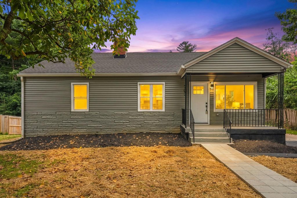 703 NORTHWEST DR, Silver Spring, MD 20901