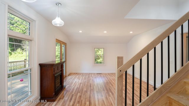 205 Mcclellan Road, Nassau, NY 12123