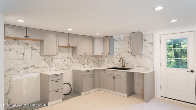 205 Mcclellan Road, Nassau, NY 12123