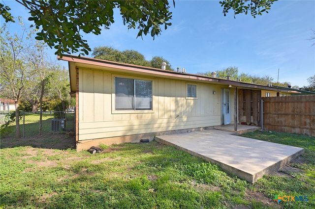 527 Buttercup, New Braunfels, TX 78130
