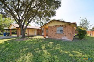 527 Buttercup, New Braunfels, TX 78130