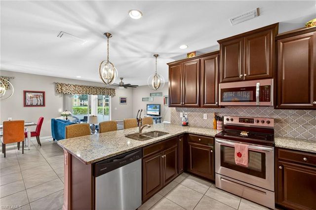 12559 Laurel Cove DR, Fort Myers, FL 33913