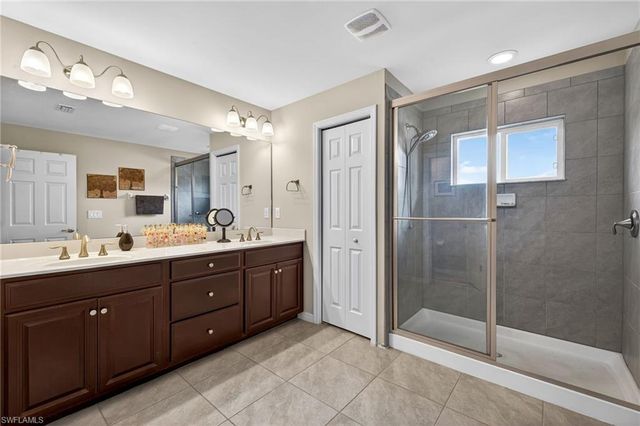 12559 Laurel Cove DR, Fort Myers, FL 33913