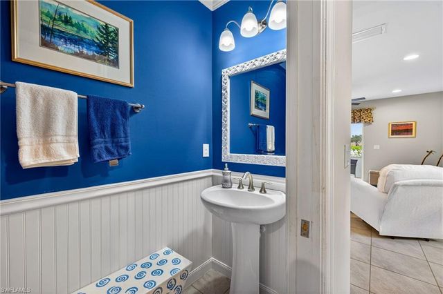 12559 Laurel Cove DR, Fort Myers, FL 33913