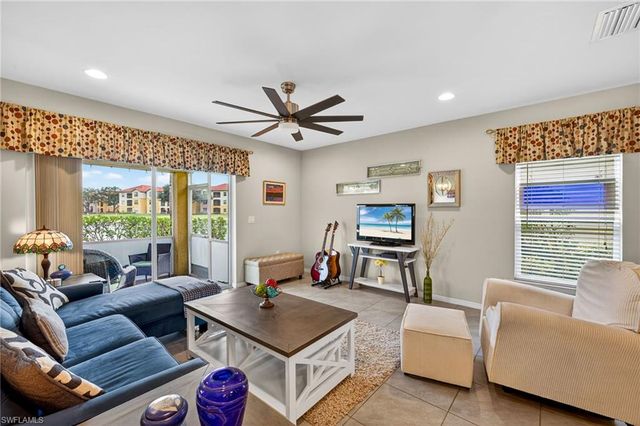 12559 Laurel Cove DR, Fort Myers, FL 33913