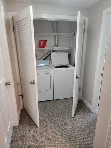 64 Wharf Street J2, Salem, MA 01970